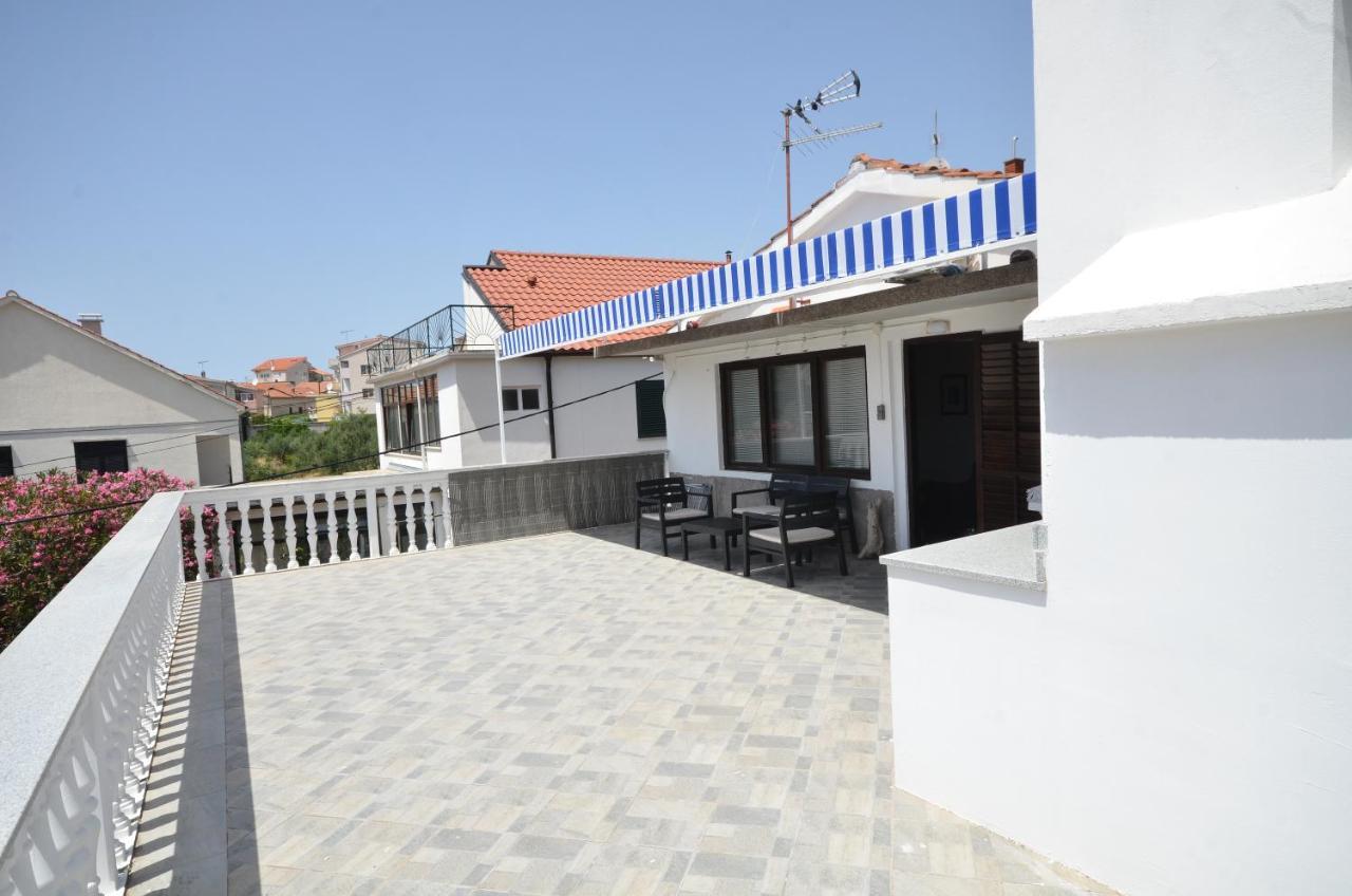 Blue Sky Apartment Primošten Exterior foto